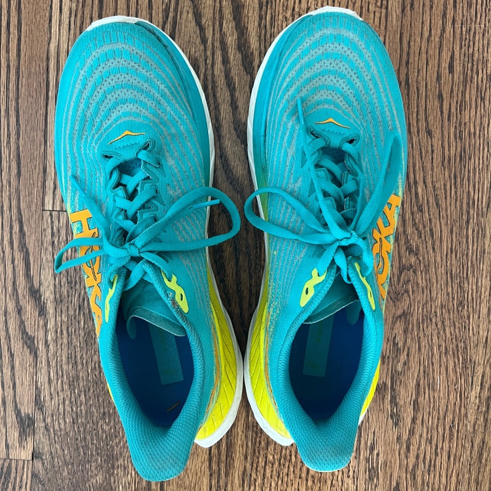 Hoka One One Mach 5 size 8.5